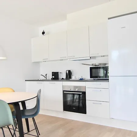 Lovely 1-br With A Balcony By Harbour - 259 * 오덴세