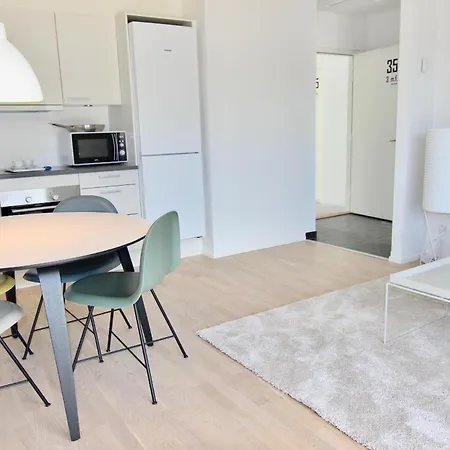 Lovely 1-br With A Balcony By Harbour - 259 아파트 오덴세